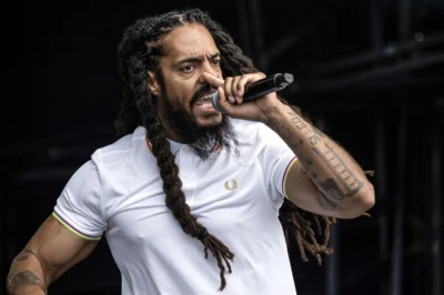 Bob Vylan’s Controversial Chant at Glastonbury Leads to US Entry Ban and Official Investigation (NH)